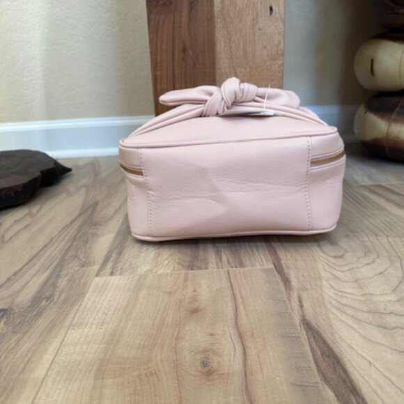 Pretty Simple Madelyn Bow Makeup Bag - Soft Pink NWT - Picture 2 of 7